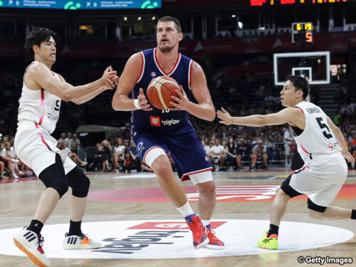 日本代表がセルビアに敗戦…渡邊雄太は復帰し八村塁29得点、欧州遠征2連敗で五輪本番へ